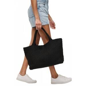 NEW SOL AND SELENE women's sky's the limit woven sustainable tote bag in black